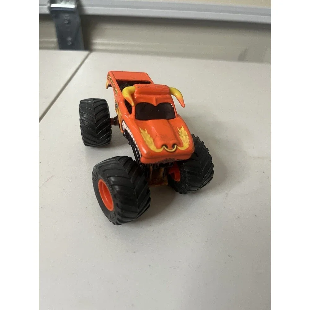 El Toro Loco ORANGE Monster Jam Die-Cast 1:64 Scale Monster Truck